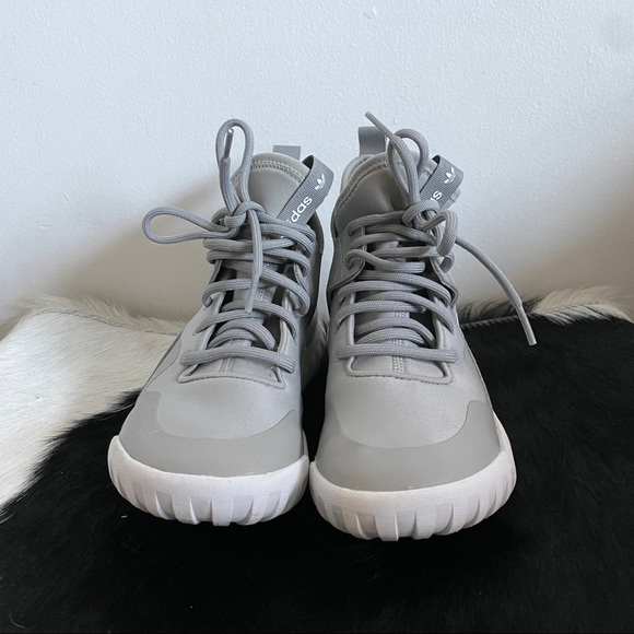 ADIDAS | Tubular Grey Sneakers - Picture 2 of 8